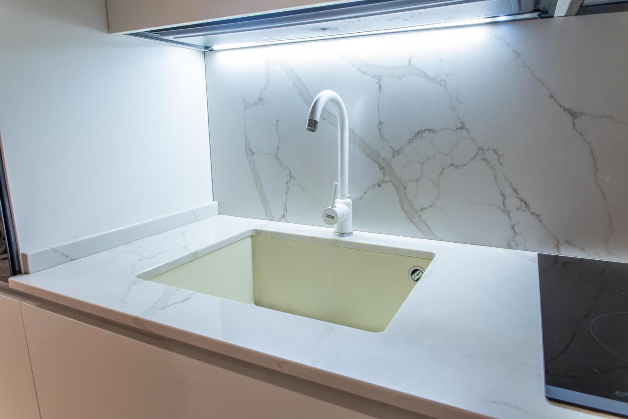 Апартаменты !Subway To Duomo! Modern Loft With Ac And Free Wifi Милан Экстерьер фото